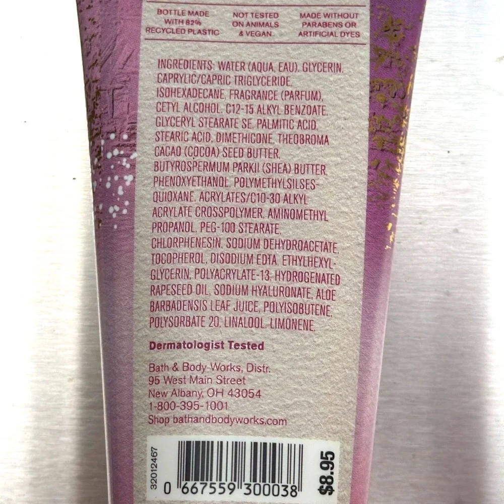 Bath & Body Works Strawberry Snowflakes Body Wash 10 FLOZ & Body Cream 2.5 OZ